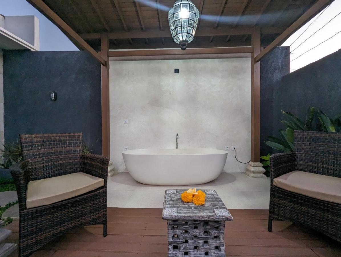 Villa Na-Na Ubud エクステリア 写真