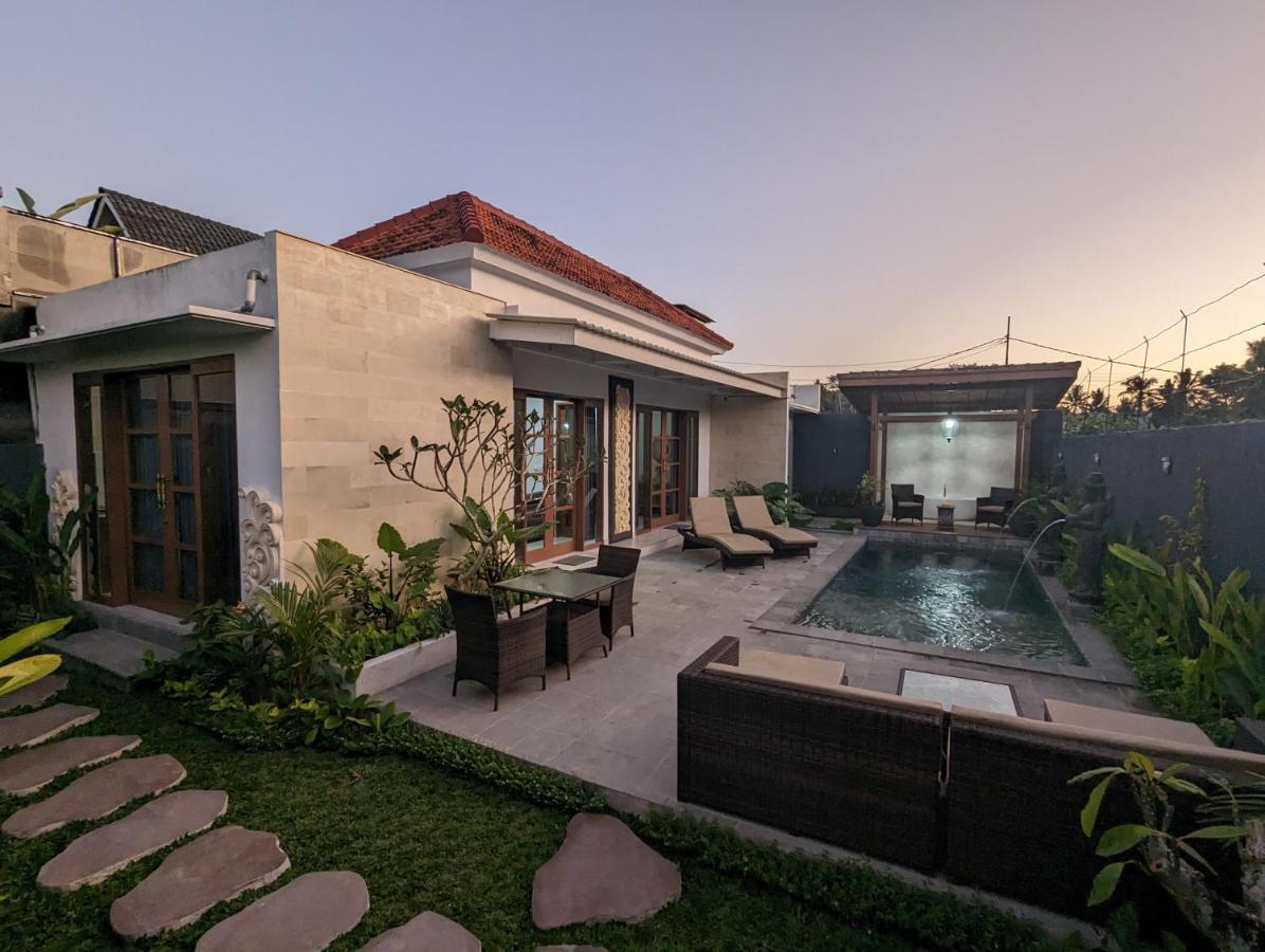 Villa Na-Na Ubud エクステリア 写真